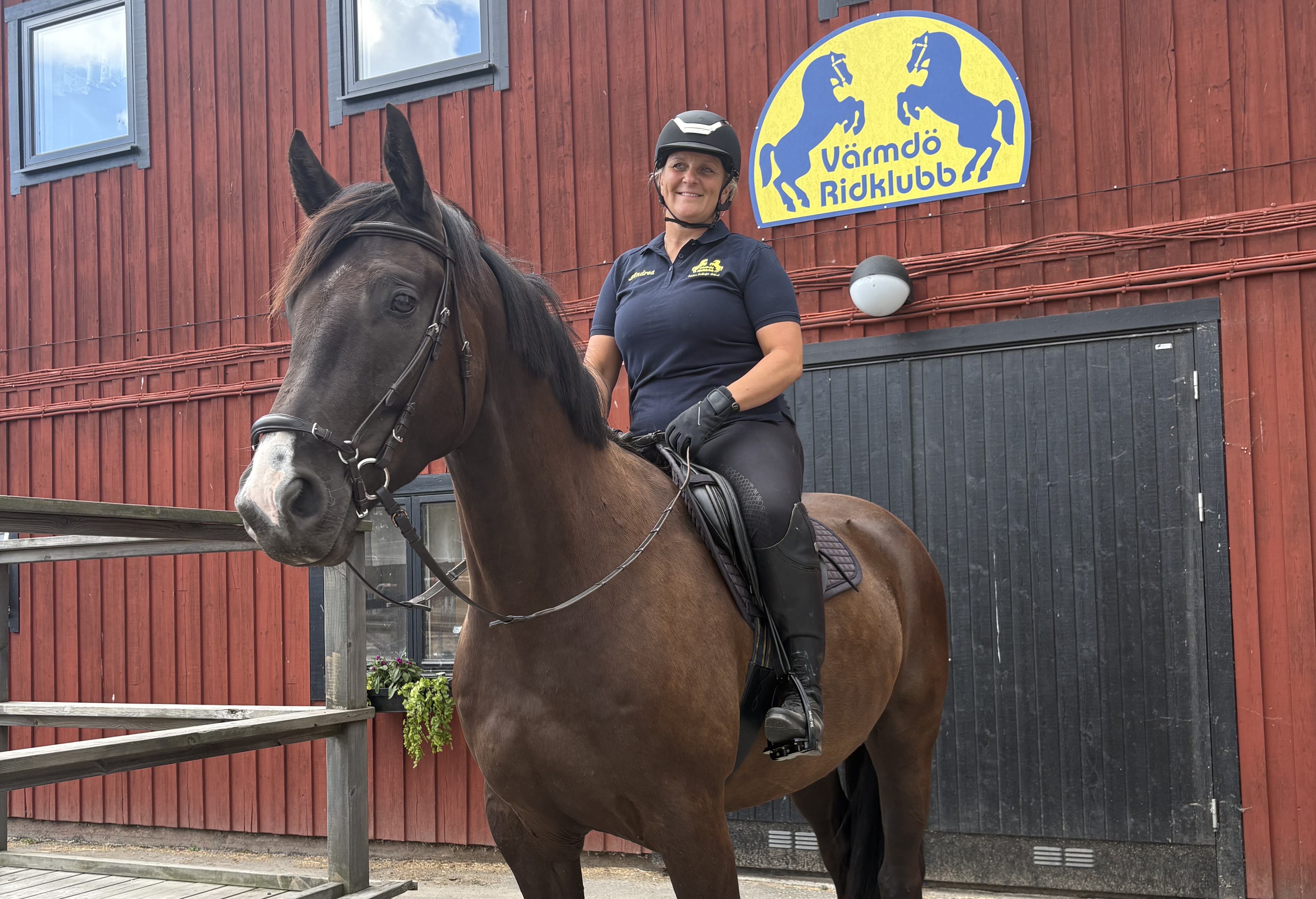 Gå till artikel: Andrea Eriksson utsedd till Fellow – den finaste ridlärartiteln