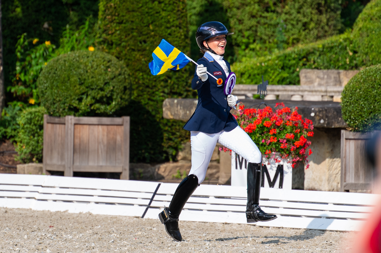 Ronja Kardos slutade sexa i klassen och var bästa svensk individuellt när childrenlaget tog EM-silver